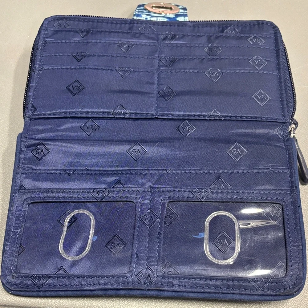 Vera Bradley Navy and Light Blue Quilted Zip-Around Wallet - Picture 3 of 5